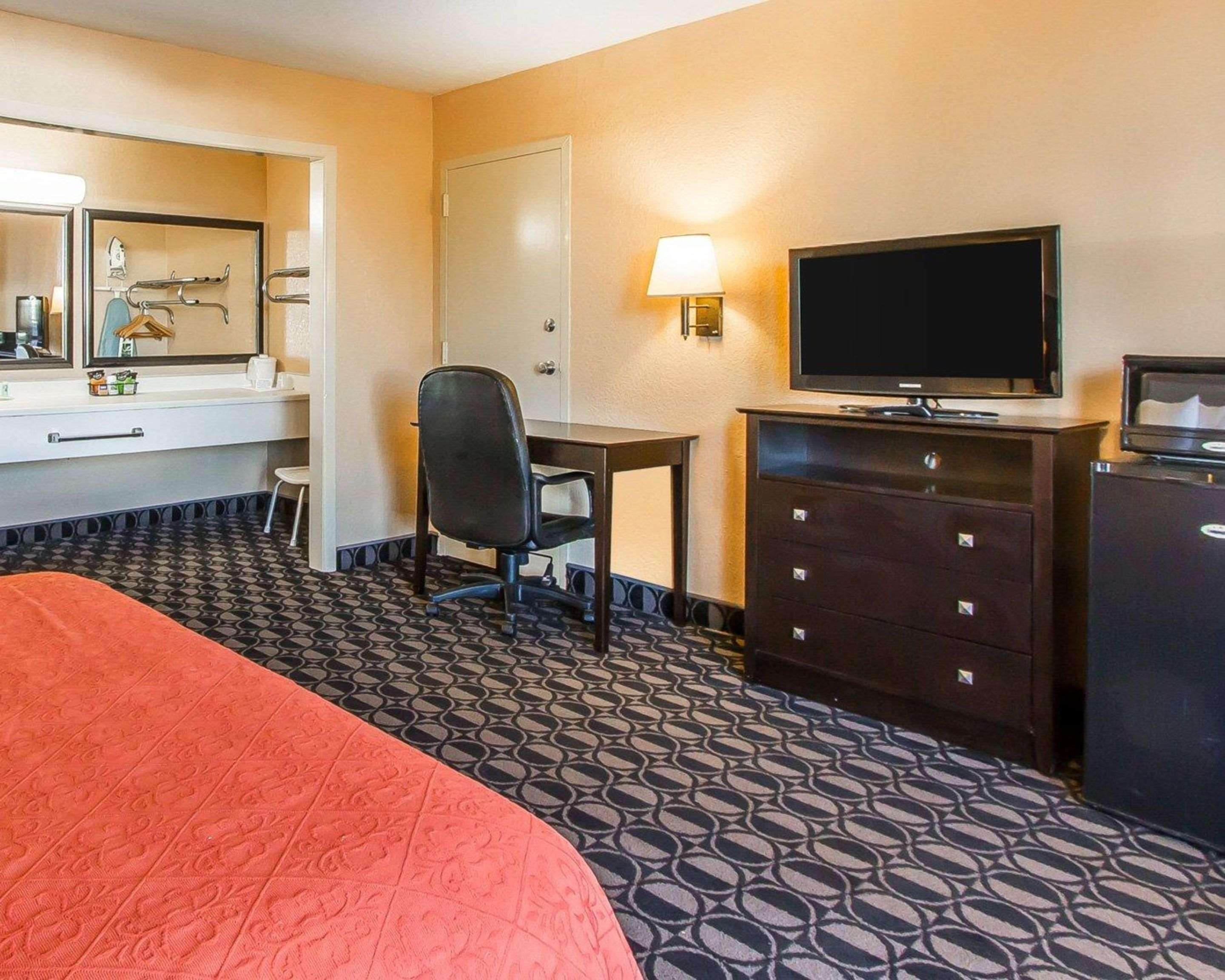 Quality Inn Ada Near University Zewnętrze zdjęcie