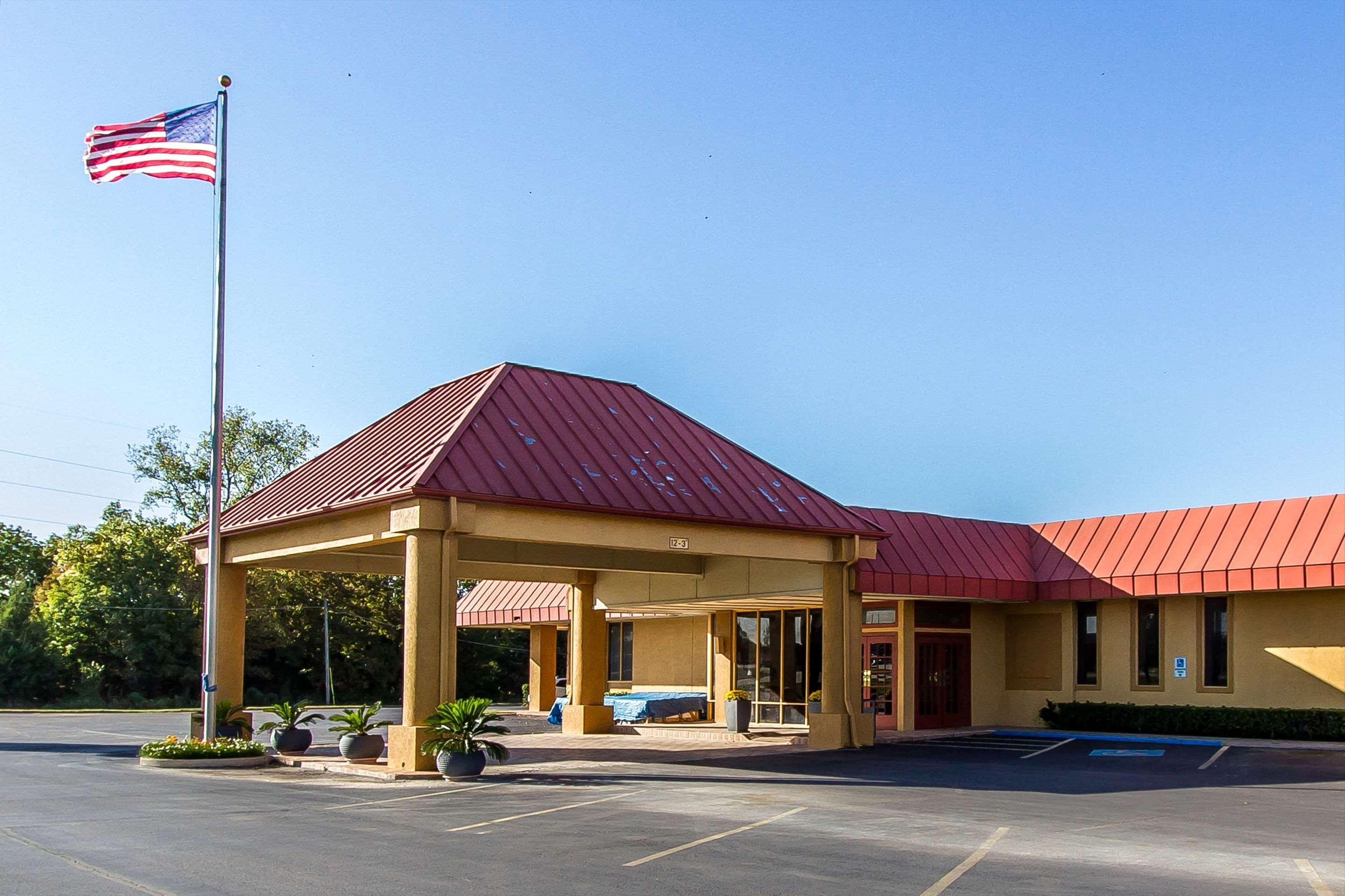 Quality Inn Ada Near University Zewnętrze zdjęcie