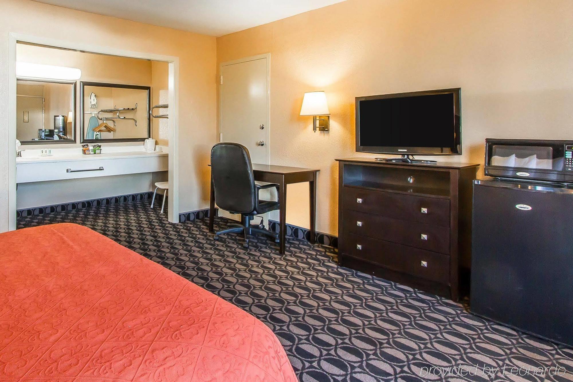 Quality Inn Ada Near University Zewnętrze zdjęcie