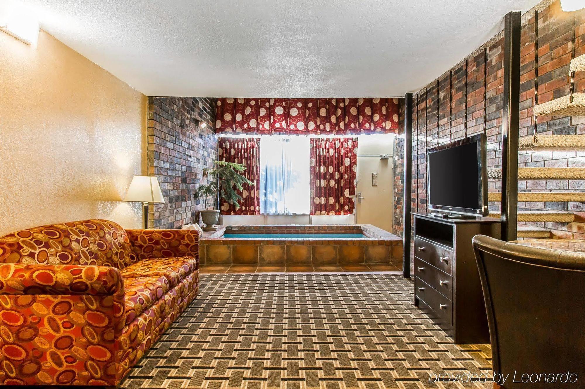 Quality Inn Ada Near University Zewnętrze zdjęcie