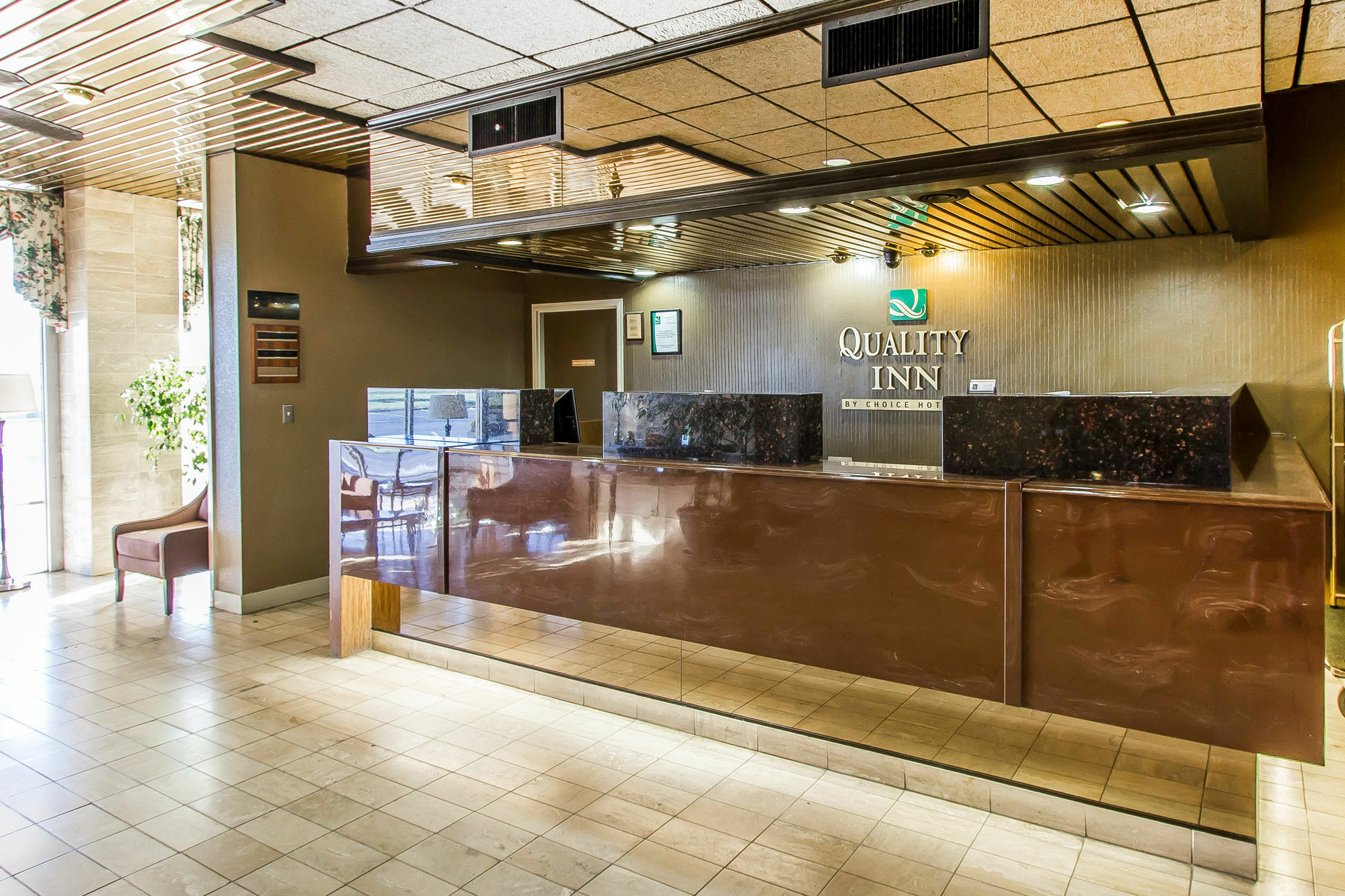 Quality Inn Ada Near University Zewnętrze zdjęcie